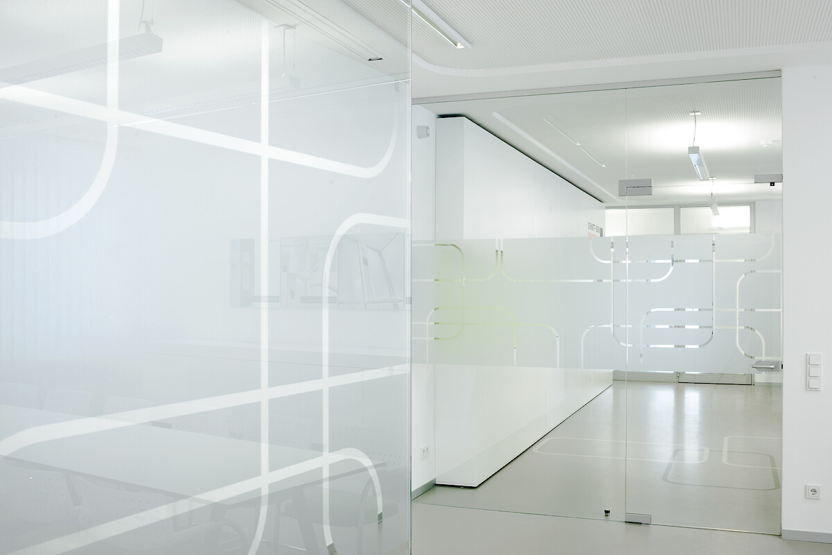 (Gerd Grimm © Marius Schreyer Design)  (Gerd Grimm © Marius Schreyer Design)