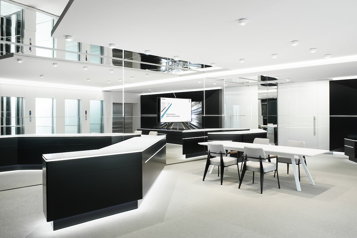 (Gerd Grimm © Marius Schreyer Design)  (Gerd Grimm © Marius Schreyer Design)