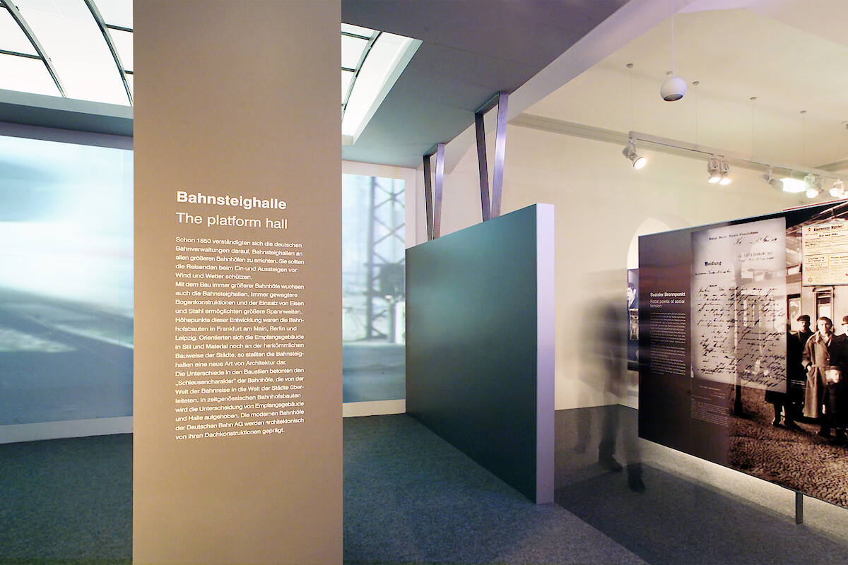 (Jürgen Schabel © Marius Schreyer Design)  (Jürgen Schabel © Marius Schreyer Design)