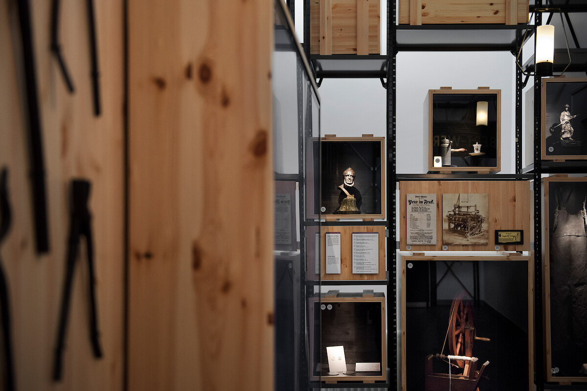 (Gerd Grimm © Marius Schreyer Design)  (Gerd Grimm © Marius Schreyer Design)