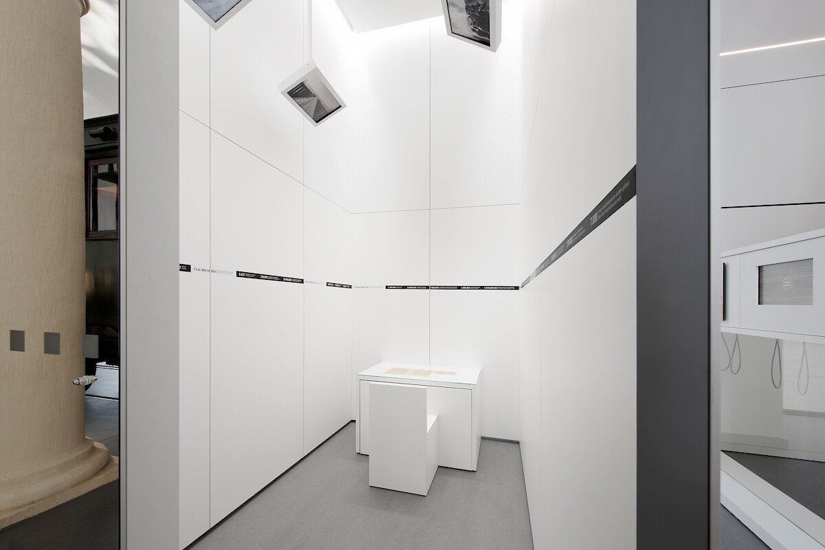 (Gerd Grimm © Marius Schreyer Design)  (Gerd Grimm © Marius Schreyer Design)