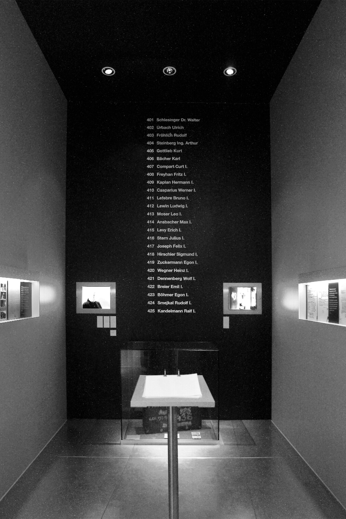 (Gerd Grimm © Marius Schreyer Design)  (Gerd Grimm © Marius Schreyer Design)
