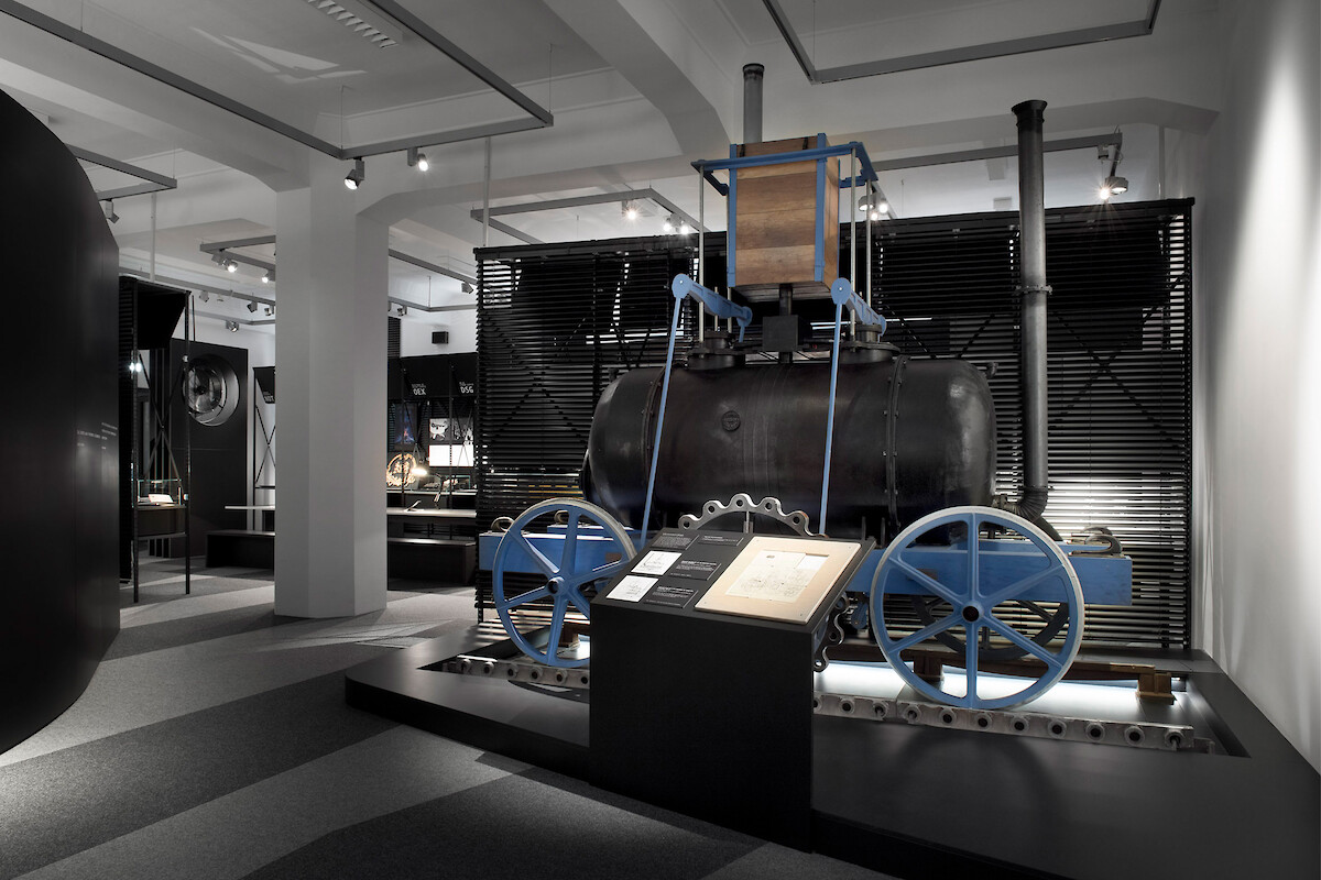 (Gerd Grimm © Marius Schreyer Design)  (Gerd Grimm © Marius Schreyer Design)