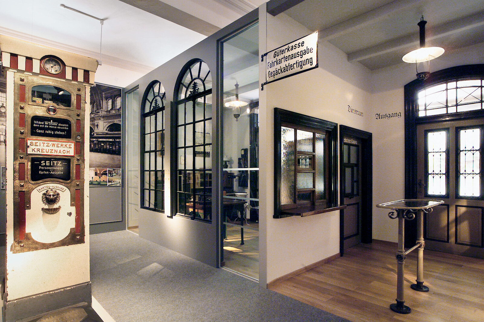  (Gerd Grimm &copy;&nbsp;Marius Schreyer Design)