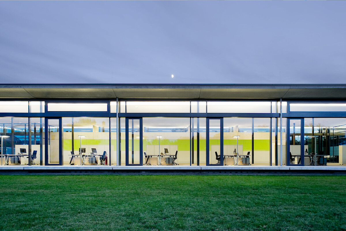 (Gerd Grimm © Marius Schreyer Design)  (Gerd Grimm © Marius Schreyer Design)