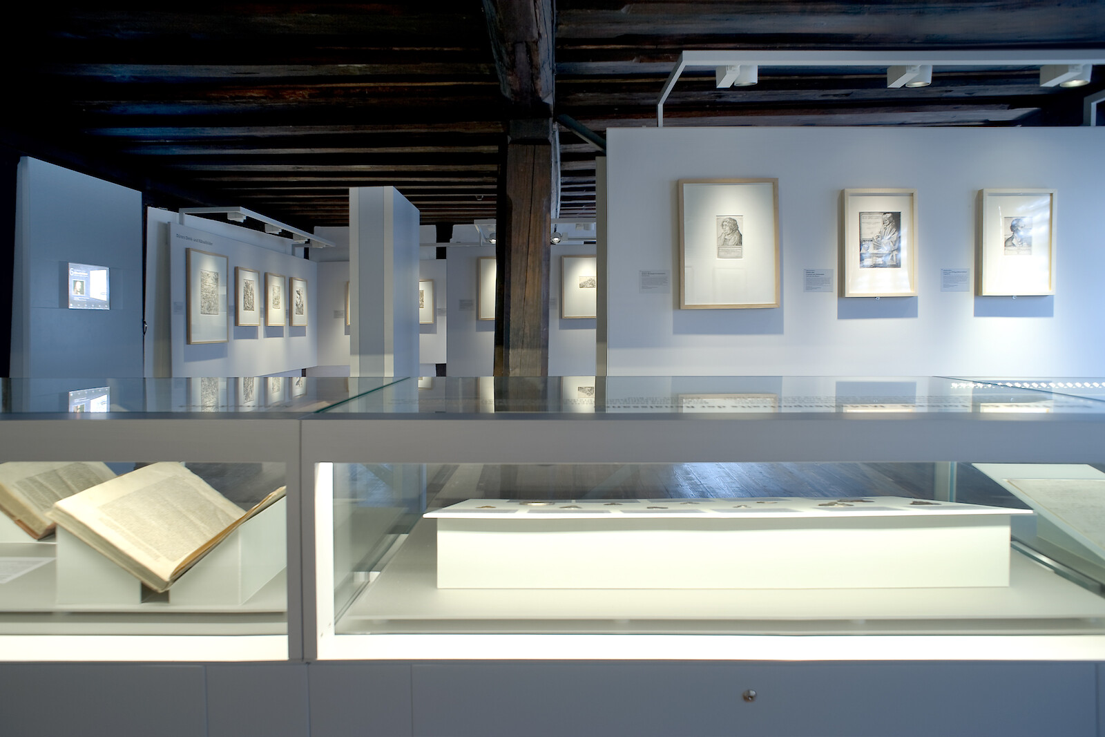 (Gerd Grimm © Marius Schreyer Design)  (Gerd Grimm © Marius Schreyer Design)