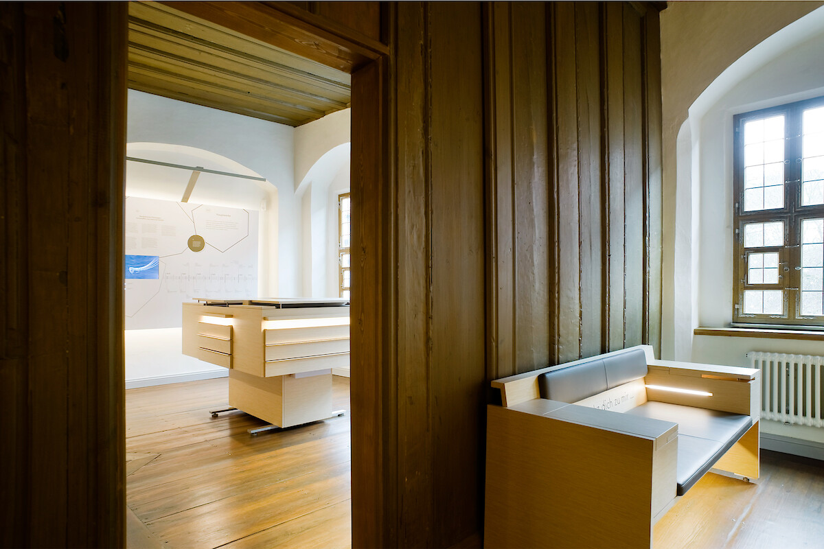(Gerd Grimm © Marius Schreyer Design)  (Gerd Grimm © Marius Schreyer Design)