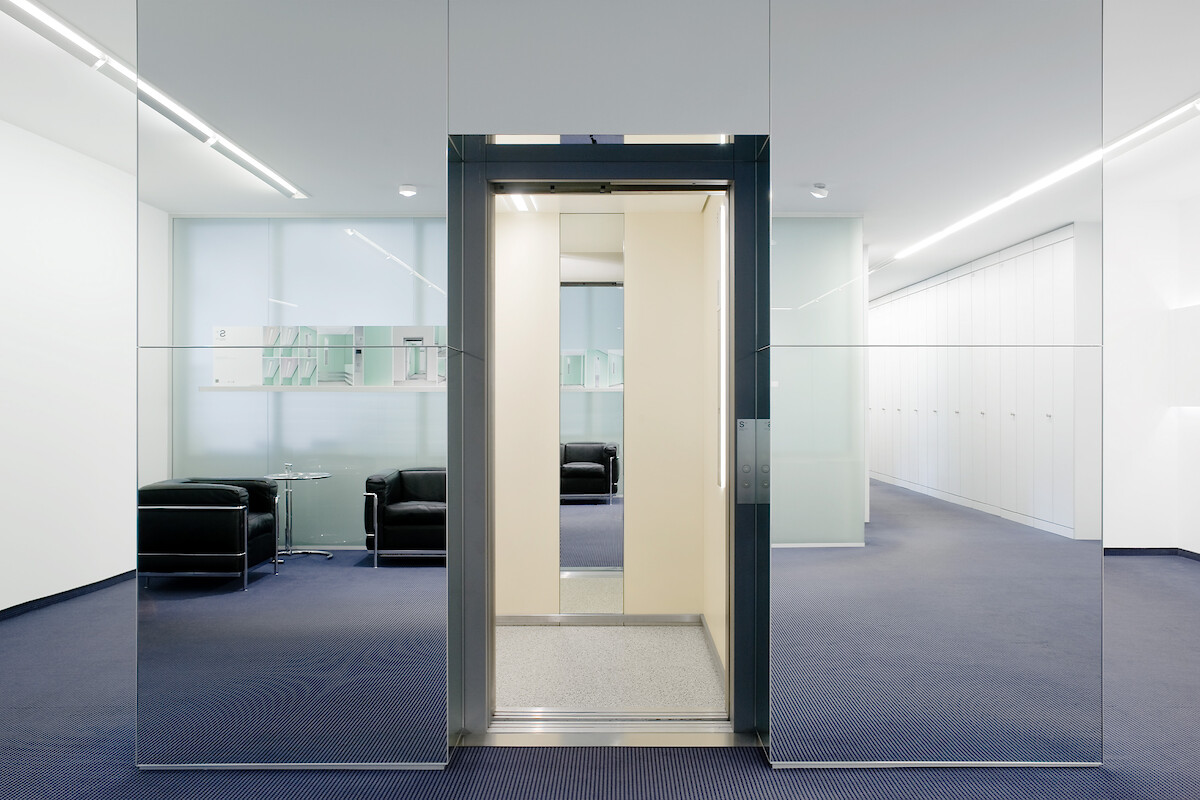 (Gerd Grimm © Marius Schreyer Design)  (Gerd Grimm © Marius Schreyer Design)