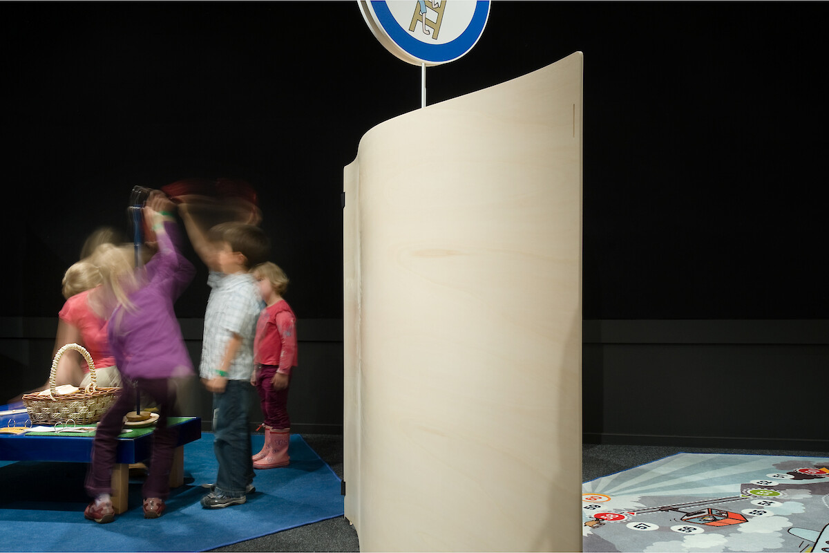  (Gerd Grimm &copy;&nbsp;Marius Schreyer Design)