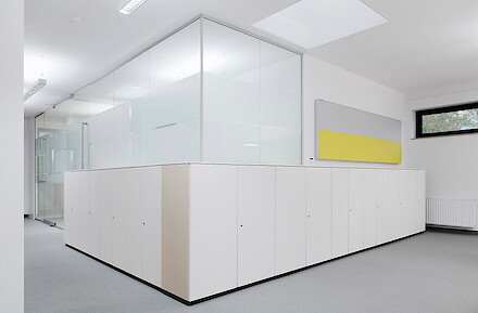 Büro-4 (Gerd Grimm © Marius Schreyer Design)