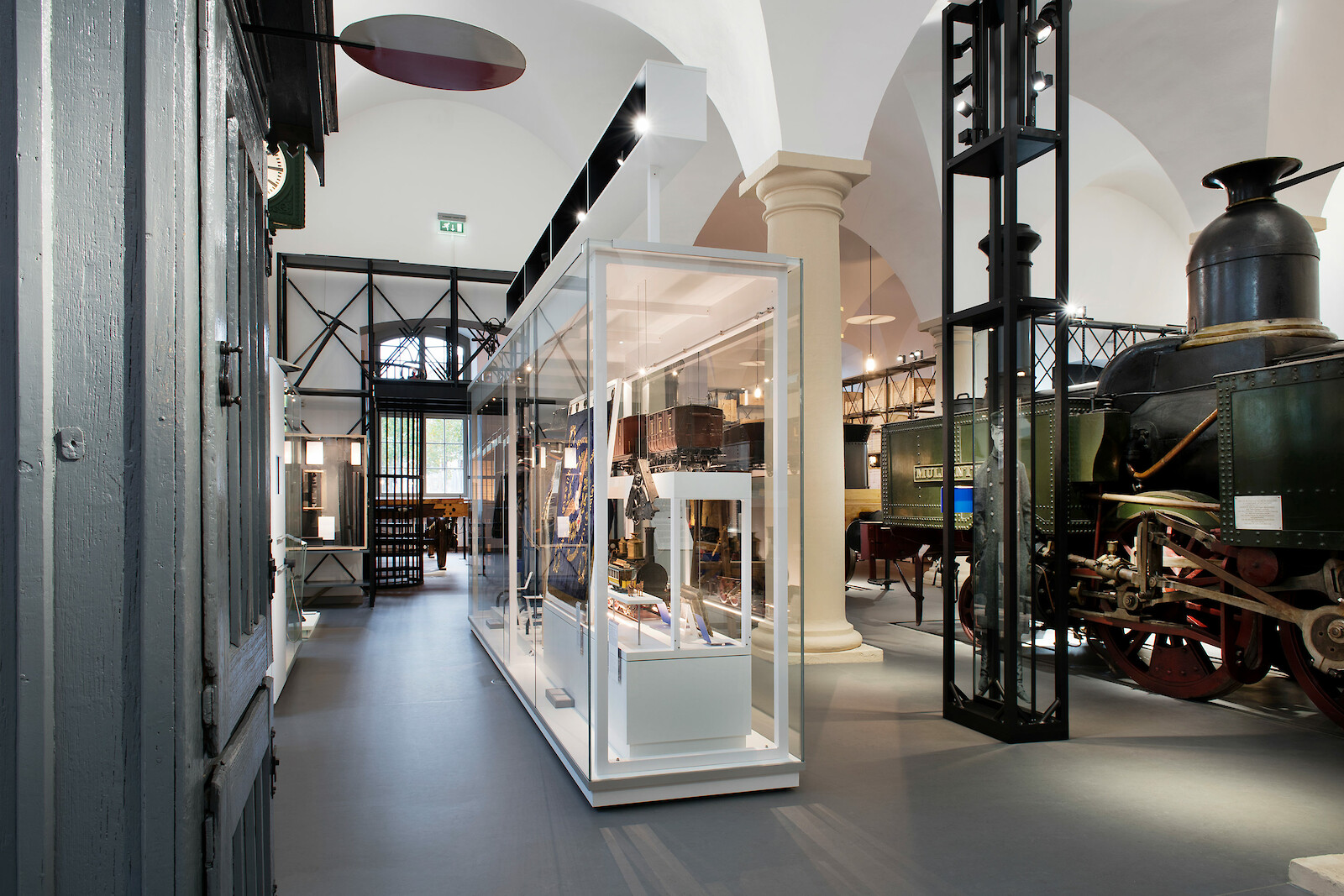 (Gerd Grimm © Marius Schreyer Design)  (Gerd Grimm © Marius Schreyer Design)