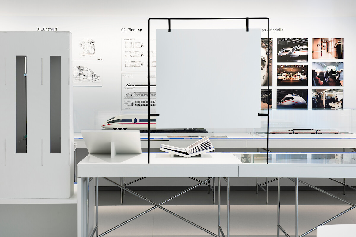 (Gerd Grimm © Marius Schreyer Design)  (Gerd Grimm © Marius Schreyer Design)