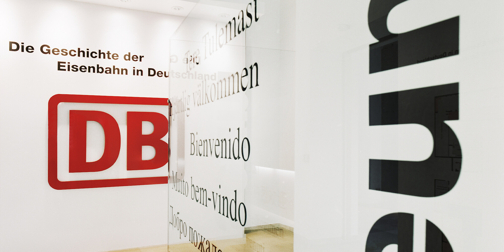 (Gerd Grimm © Marius Schreyer Design)  (Gerd Grimm © Marius Schreyer Design)