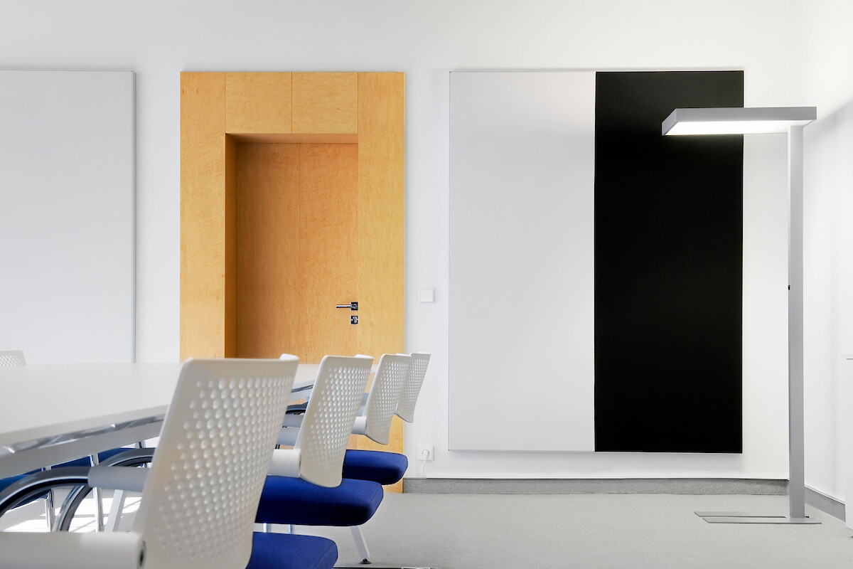 (Gerd Grimm © Marius Schreyer Design)  (Gerd Grimm © Marius Schreyer Design)