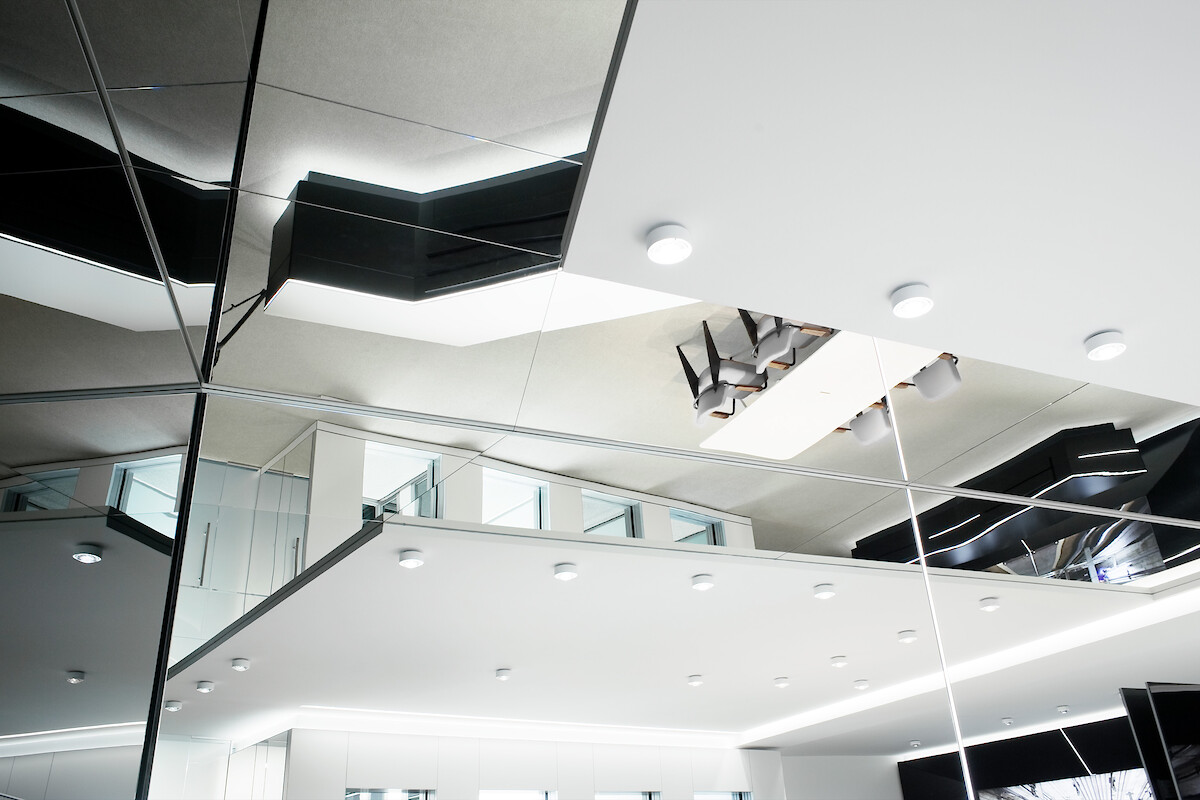(Gerd Grimm © Marius Schreyer Design)  (Gerd Grimm © Marius Schreyer Design)